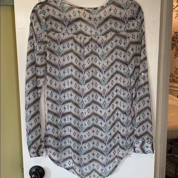 Blouse - Picture 2 of 2